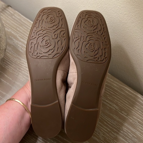 NWOT Taryn Rose Rosalyn Suede Ballet Flat w/tonal rosette adorning a square toe - Picture 9 of 10